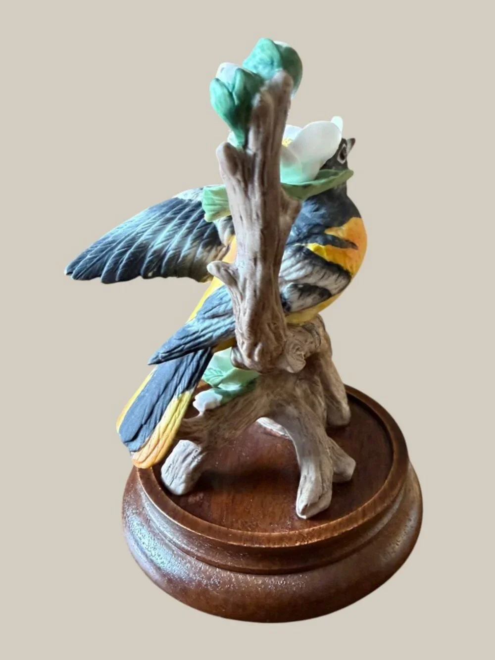 Vintage Gift World of Gorham Baltimore Oriole Bird Figurine Japan Wood Base